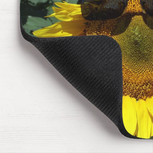 Ein Gesicht in der Menge Mousepad (Ecke)