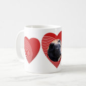 Ein gestreiftes rotes Herz Kaffeetasse (Vorderseite Links)