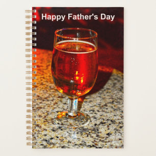 Ein Glas Bier für den Vatertag Planer