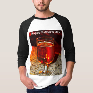 Ein Glas Bier für den Vatertag T-Shirt