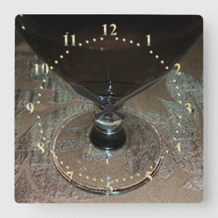 ein Glas Rotwein Quadratische Wanduhr