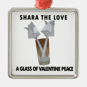 Ein Glas valentiner Ruhe. Ornament Aus Metall