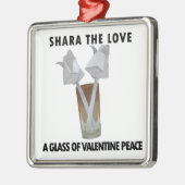 Ein Glas valentiner Ruhe. Ornament Aus Metall (Links)