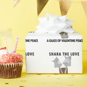 Ein Glas Valentinsfrieden. Geschenkpapier