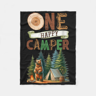 Ein glücklicher Camper erster Geburtstag Familie C Fleecedecke