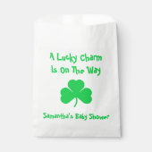 Ein glücklicher Charm ist unterwegs Geschenktütchen (Vorderseite)