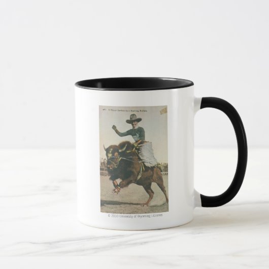 Ein glücklicher Cowboy auf einem sträubenden Tasse (Rechts)