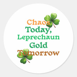 Ein glücklicher Lehrer verbreitet Wissen und Glück Runder Aufkleber