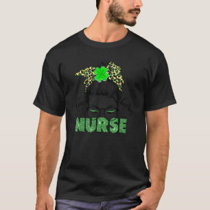 Ein glücklicher Nurse St Patrick's Day T-Shirt