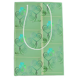 Ein glückliches St Patrick's Day Kleeblatt Misty G Mittlere Geschenktüte