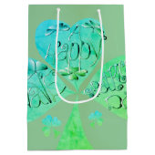 Ein glückliches St Patrick's Day Kleeblatt Misty G Mittlere Geschenktüte (Rückseite)