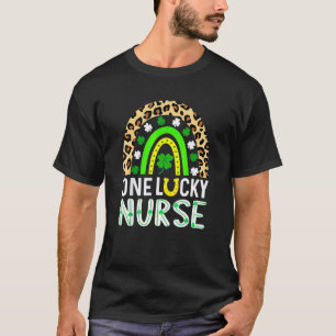 Ein Glückspilz-Krankenpfleger St. Patrick's Day T-Shirt