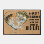 Ein großer Fischer lebt hier Fußmatte (Vorderseite)