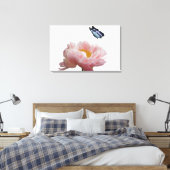 ein großer rosa Paillon wird von einem ätherischen Leinwanddruck (Insitu (Schlafzimmer))