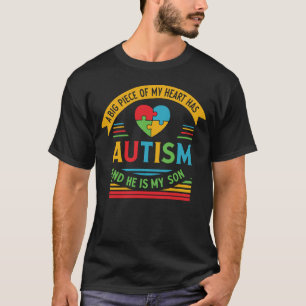 Ein großes Stück meines Herzens hat Autismus und e T-Shirt