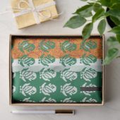 ein grün-schwarzes Muster mit einem Baum in der Mi Seidenpapier (Geschenk)