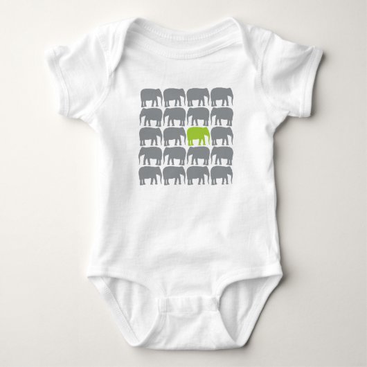 Ein grüner Elefant im Herd-Shirt Baby Strampler (Vorderseite)