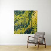 Ein grüner Farn Pflanze Hintergrund mit Schatten.  Wandteppich (Beispiel (Horizontal))