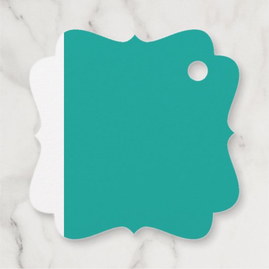 ein grüner Hintergrund mit Geschenkanhänger (Rückseite)