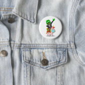 Ein grüner Zombie fährt auf einem niedlich rosa Ei Button (Beispiel)