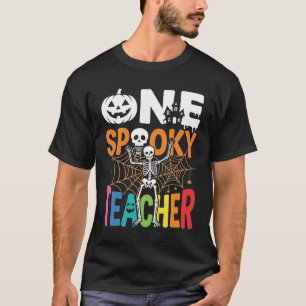 Ein gruseliger Halloween-Lehrer-Design_1 T-Shirt