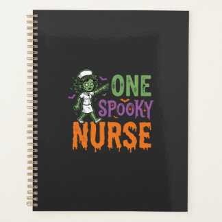 Ein gruseliger Halloween-Nurse-Design (2)_1 Planer