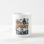 Ein gruseliger Lehrer Halloween Vektor Design_1 Kaffeetasse (Mittel)