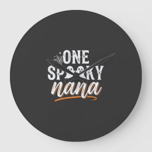 Ein gruseliger Nana Halloween-Geist-Design Große Wanduhr