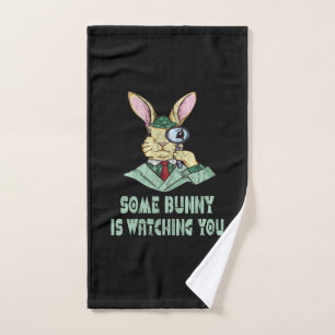 Ein Hase beobachtet dich Ostern Hase Handtuch