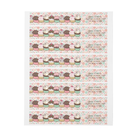 Ein Haufen Cupcakes wrap um die Adressfelder herum (Bogen)