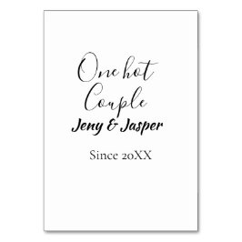 Ein heißes Paar fügt Namen seit 20XX-Jahresdatum h Tischnummer