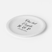 Ein heißes Zusatzpaar Name Anfangsbuchstabe Textda Pappteller (Schrägansicht)