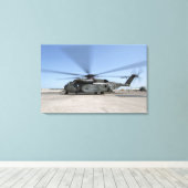 Ein Helikopter für den Drachenflieger MH-53E Leinwanddruck (Insitu (Holzboden))