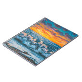 Ein heller Sonnenuntergang während eines Sturms. E Notizblock (Linke Seite)