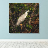 Ein hellgelber Nachtheld Leinwanddruck (Insitu (Holzboden))