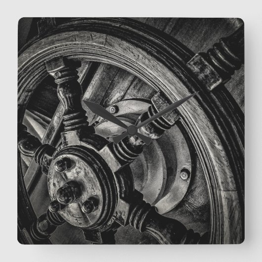 Ein Helm der Boote Quadratische Wanduhr (Vorderseite)