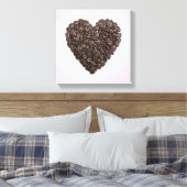Ein Herz aus Kaffeebohnen Leinwanddruck (Insitu (Schlafzimmer))