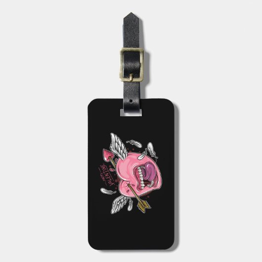 ein Herz der Liebe mit Lippen und Flügeln, die von Gepäckanhänger (Vorderseite vertikal)