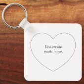 Ein herzförmiger personalisierter Text Schlüsselanhänger (Vorderseite)