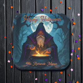 Ein Hexenmeister bricht ein Halloween-Party auf Pappteller