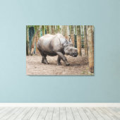 Ein Hornhaut-Rhino Leinwanddruck (Insitu (Holzboden))