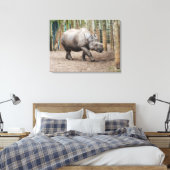 Ein Hornhaut-Rhino Leinwanddruck (Insitu (Schlafzimmer))