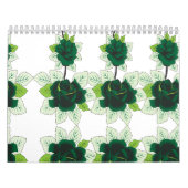 Ein Hündchen mit goldenem Retriever sitzt auf eine Kalender (Titelbild)