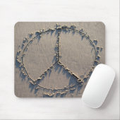 Ein im Sand gezeichnet Schild. Mousepad (Mit Mouse)