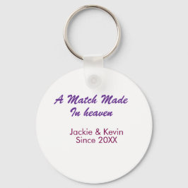 Ein in den Himmel geschlossenes Match lila mauve s Schlüsselanhänger