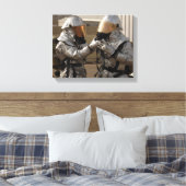 Ein irakischer Feuerwehrmann Leinwanddruck (Insitu (Schlafzimmer))