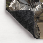 Ein irakischer Feuerwehrmann Mousepad (Ecke)