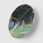 Ein irisches ernstes Yard Runde Wanduhr (Winkel)