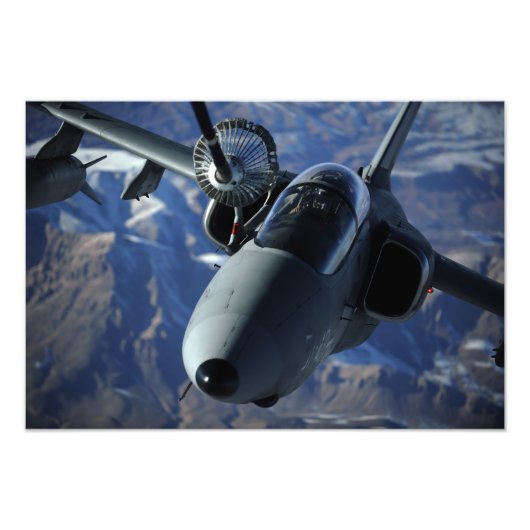 Ein italienischer AMX wird durch einen KC-10A-Exte Fotodruck (Vorne)