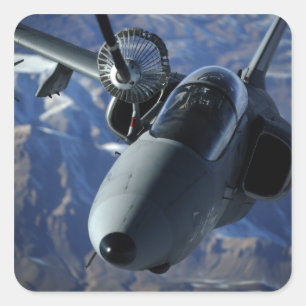 Ein italienisches AMX wird durch eine KC-10A Quadratischer Aufkleber